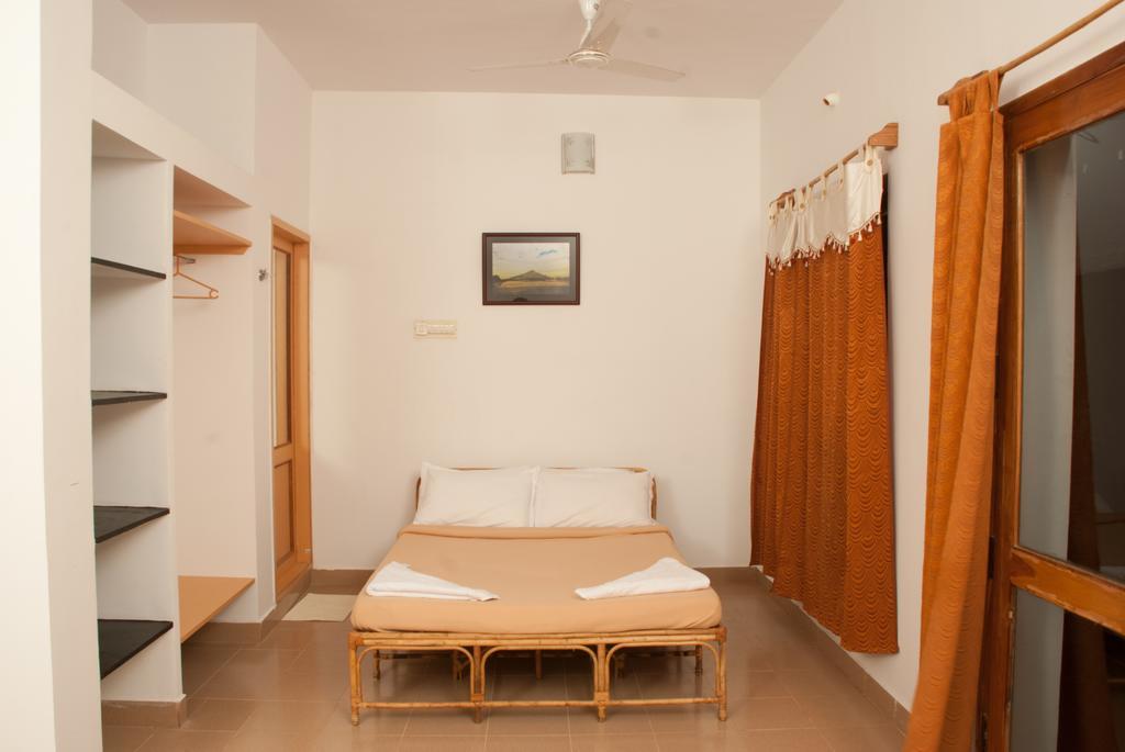 The Mountain Retreat Hotel Tiruvannamalai Ngoại thất bức ảnh