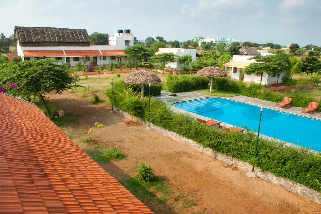 The Mountain Retreat Hotel Tiruvannamalai Ngoại thất bức ảnh